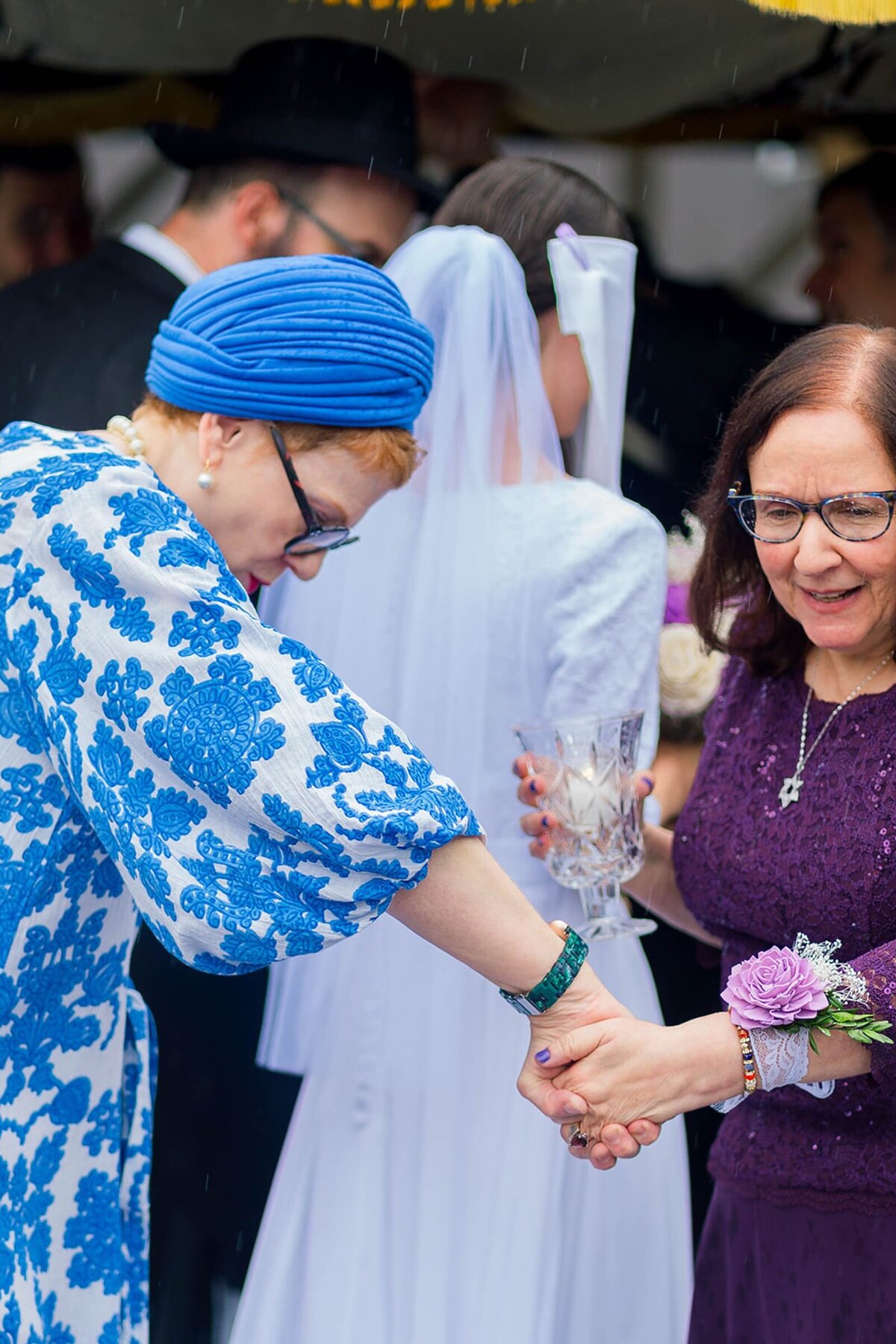 Eliana-Melmed-Photography-Chicago-LosAngeles-Jewish-WeddingPhotographer-CarmiKalman-Chuppah-00057