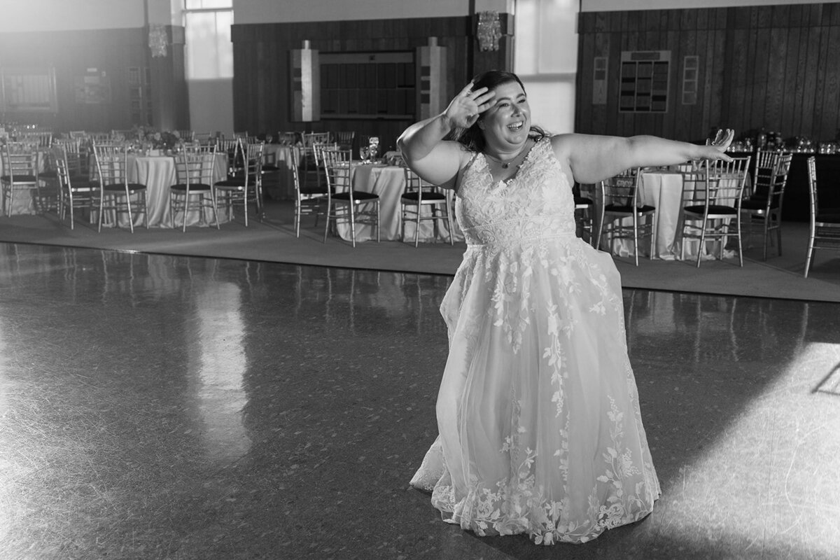 Eliana-Melmed-Photography-Chicago-LosAngeles-Jewish-WeddingPhotography-ElianaSklar-RoomReveal-00014