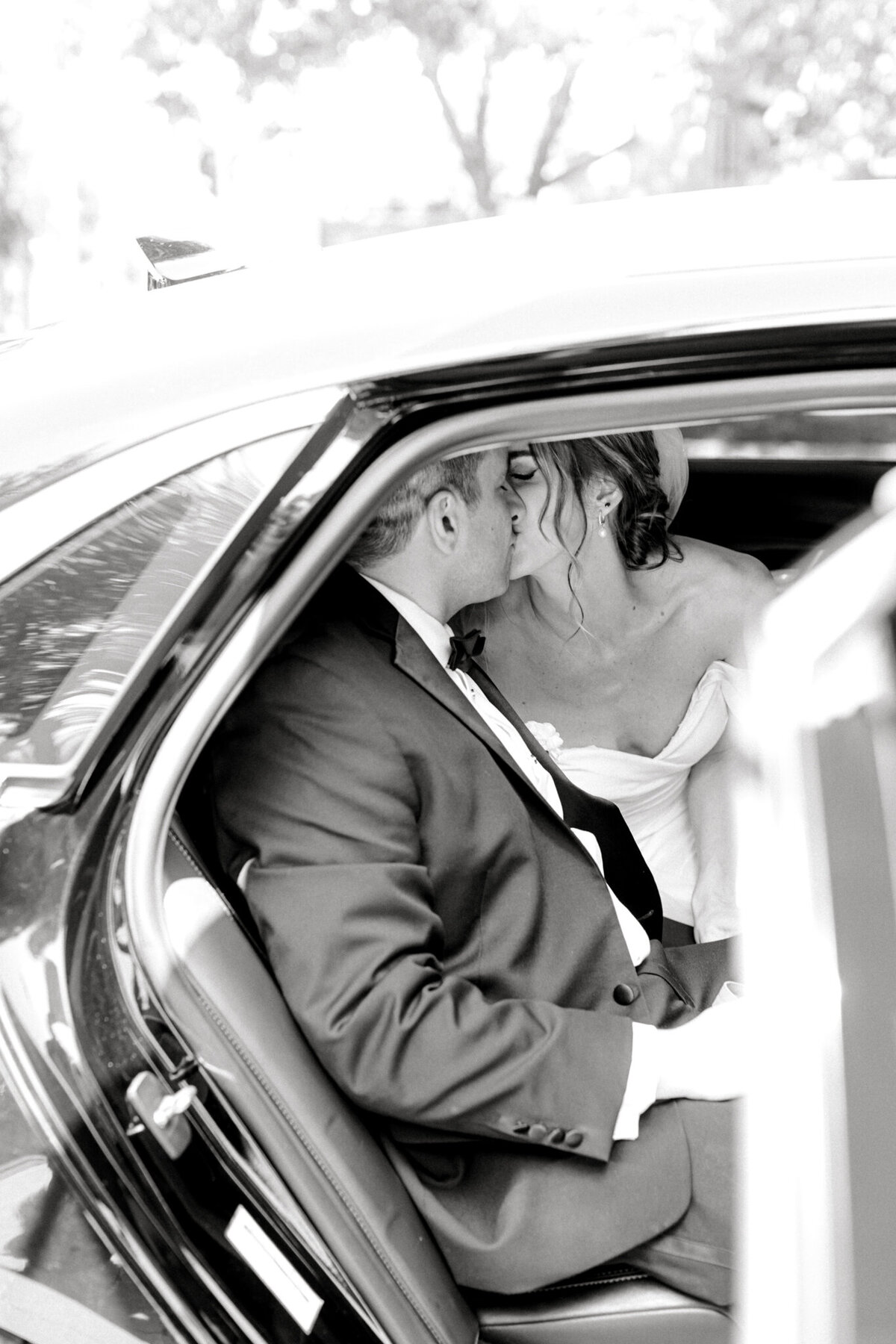 Virginia & Michael's Wedding at the Adolphus Hotel | Dallas Wedding Photographer | Sami Kathryn Photography-120