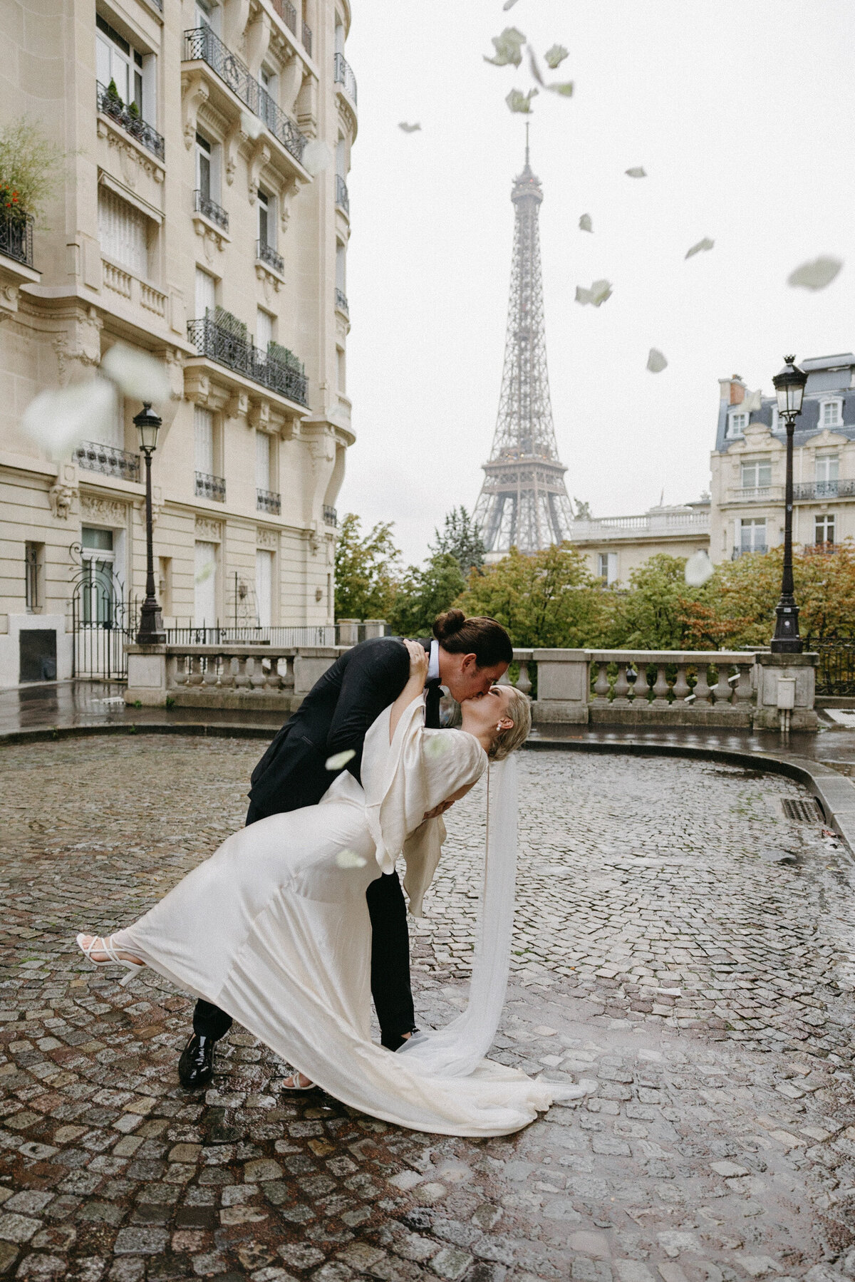Paris-editorial-wedding-photographer-27