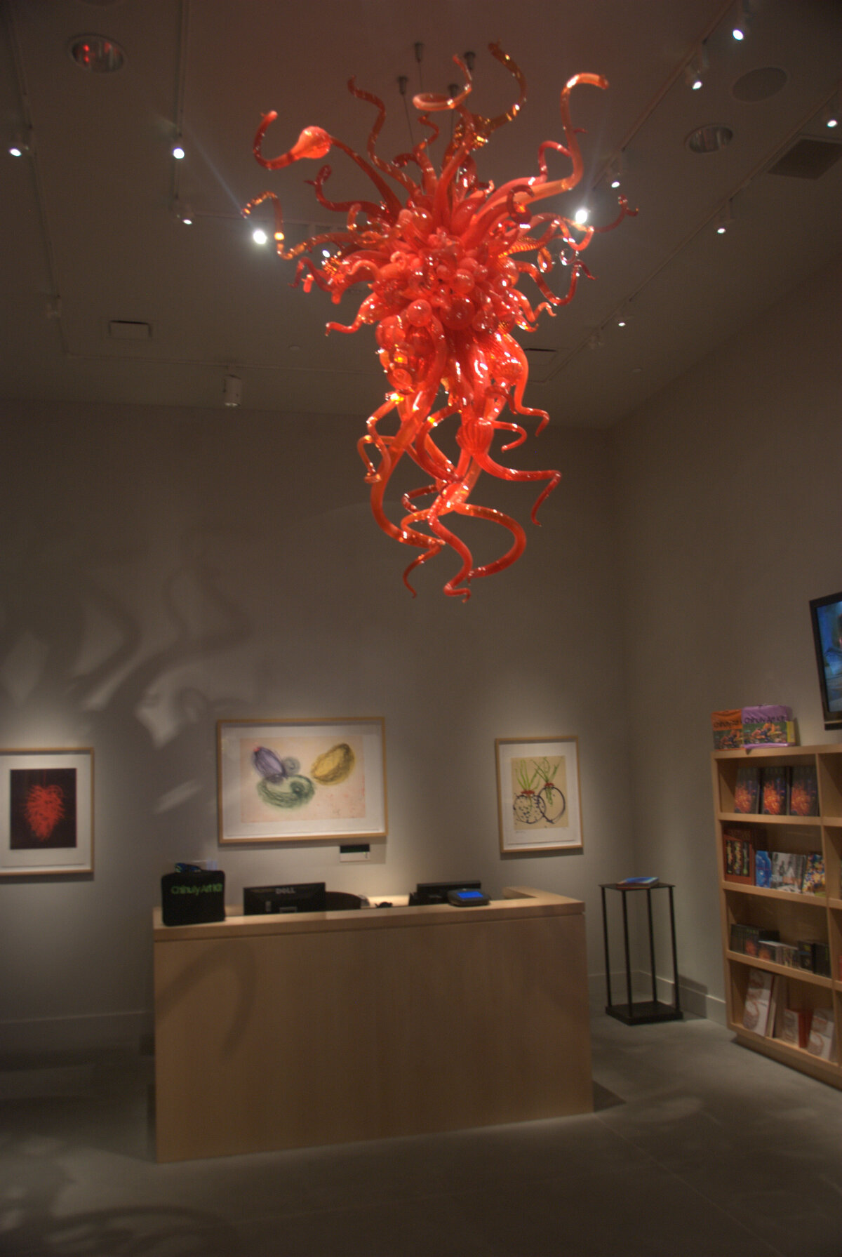 Discover the brilliance of Dale Chihuly's glass art at the Exhibition. Immerse yourself in vibrant colors and intricate designs.