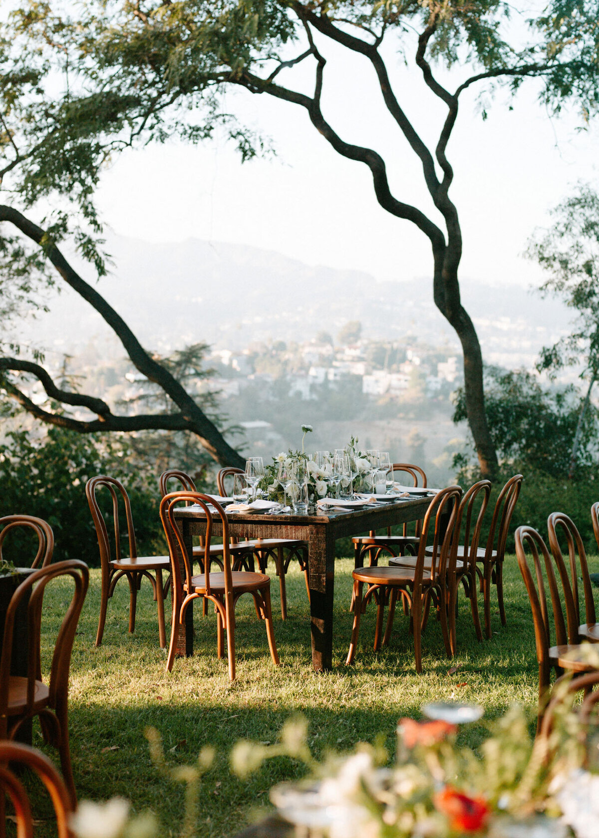 Paramour-Estate-Wedding-Romantic-Moody-Los-Angeles-Dinner-Party-37