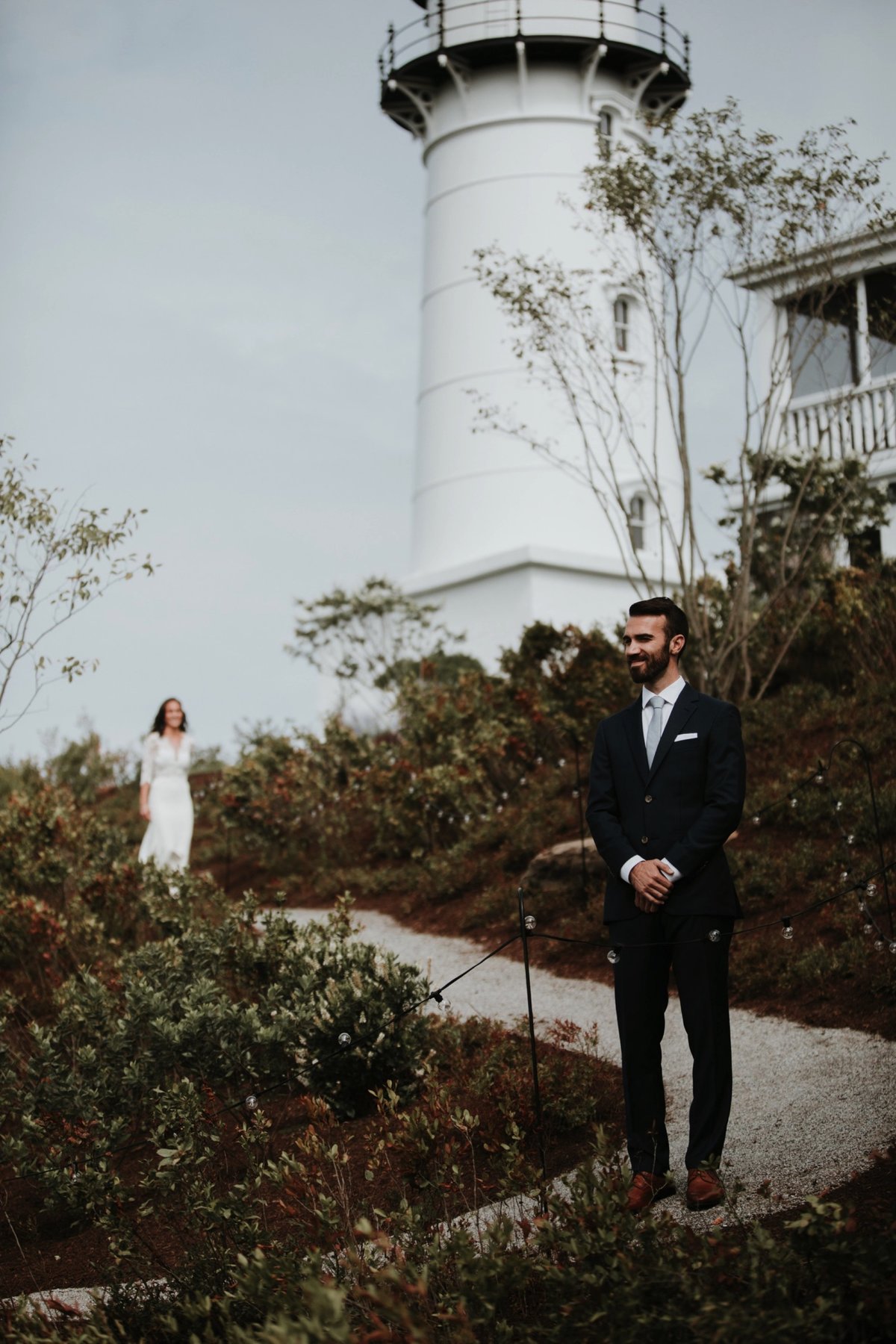 cape-elizabeth-portland-maine-backyard-lighthouse-wedding-47
