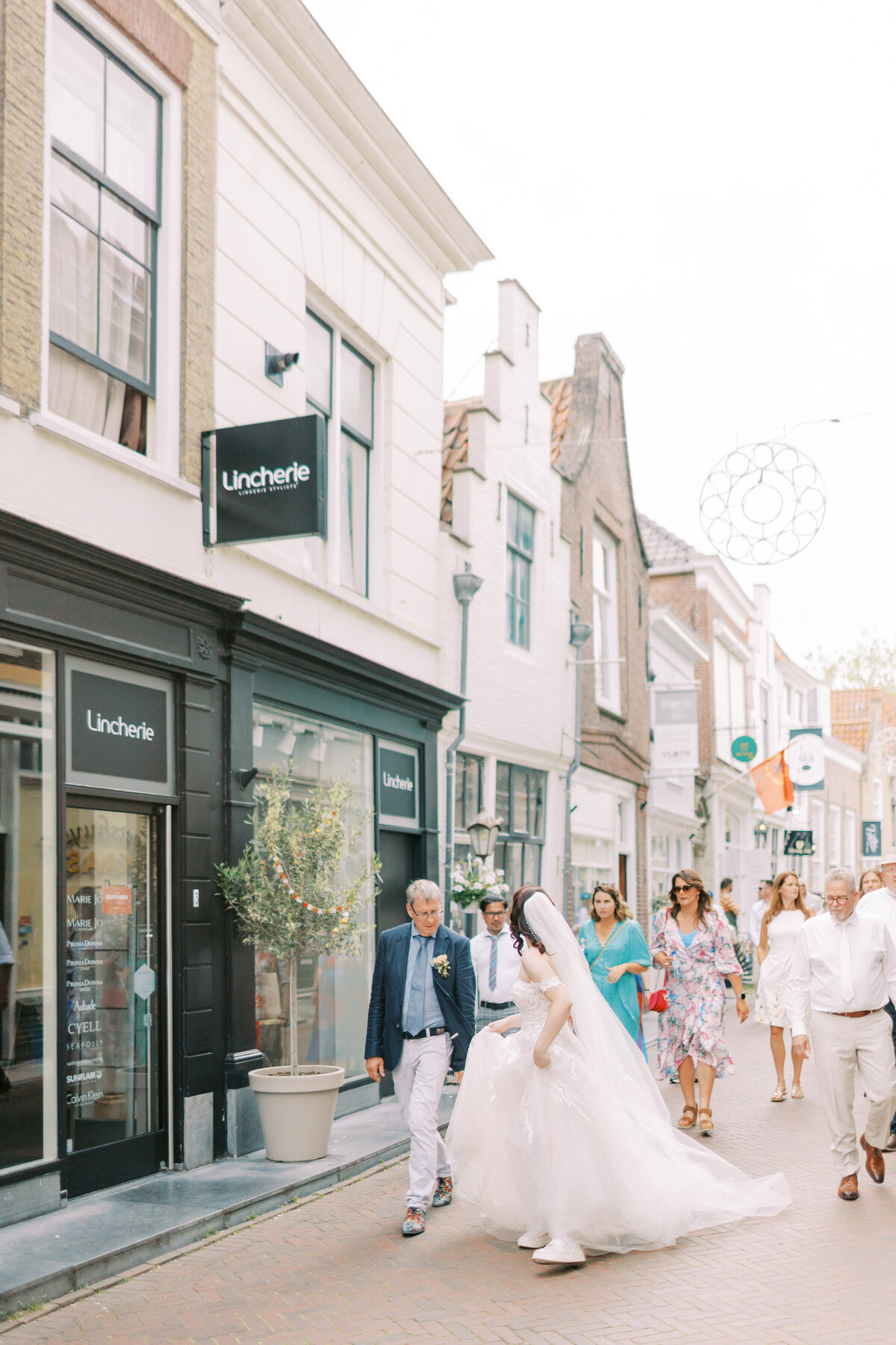 Nathalie & Steven - Laura de Roeck Photography-485 Hotel Mondragon