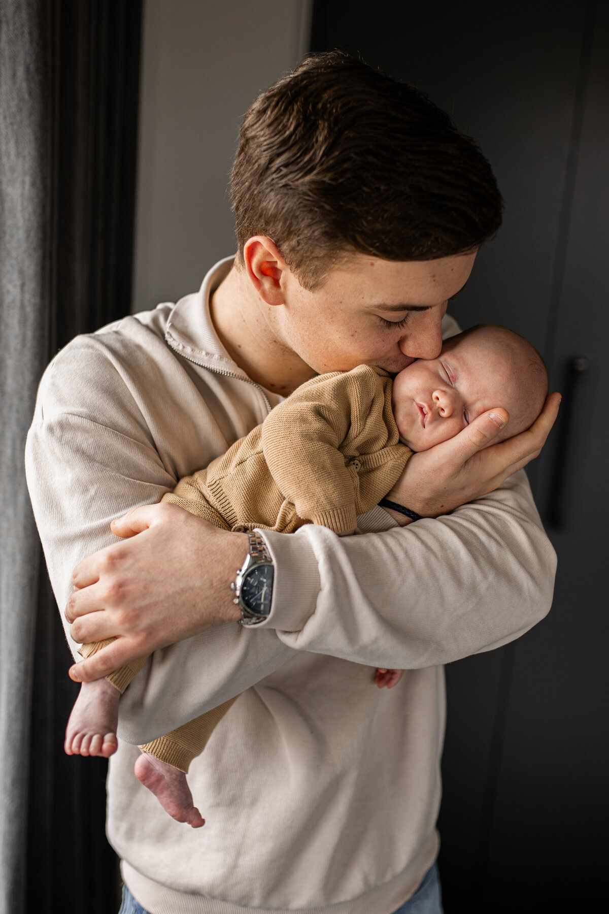 Baby Leo  - shootsbyrobin -250110- shootsbyrobin -250124-12