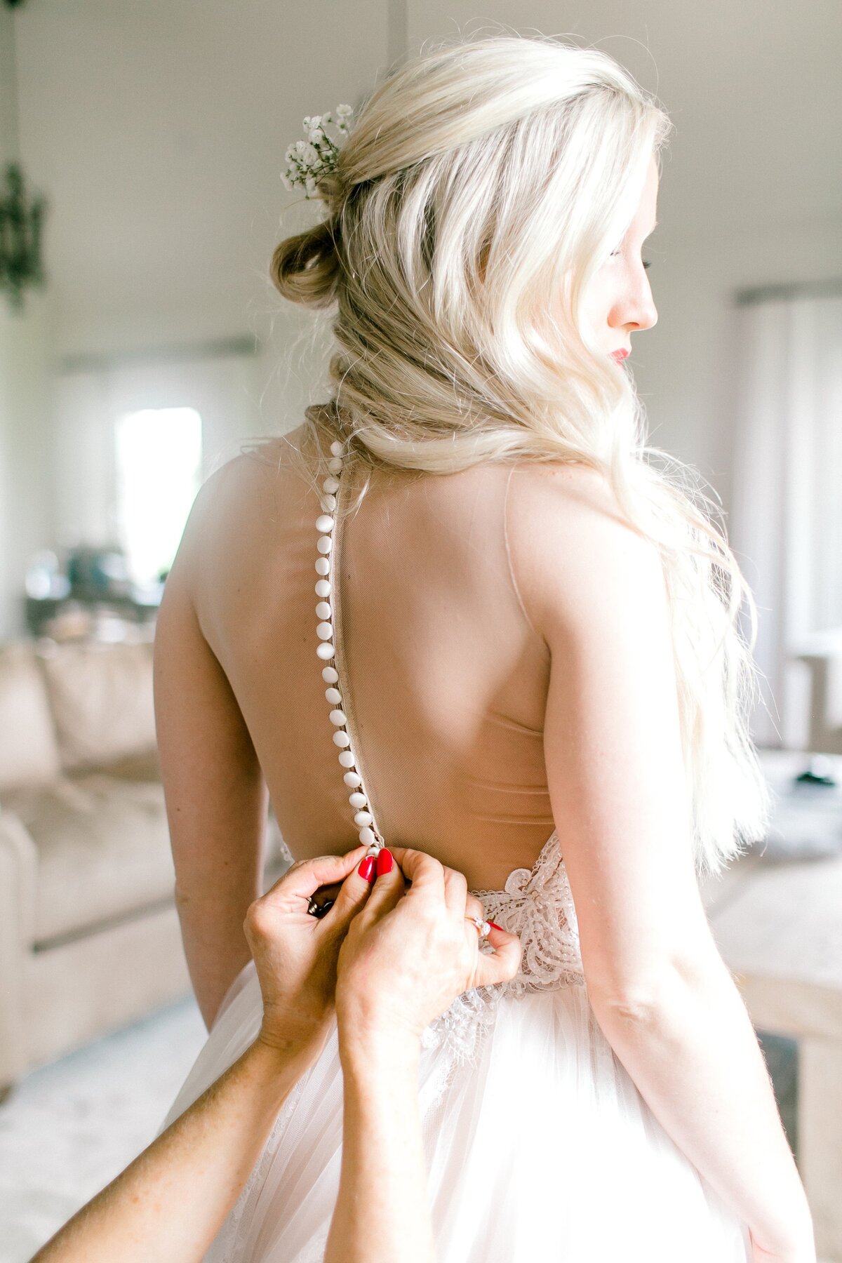 Michelle-and-Michael-Wedding-Day-by-Emily-Nicole-Photo-86