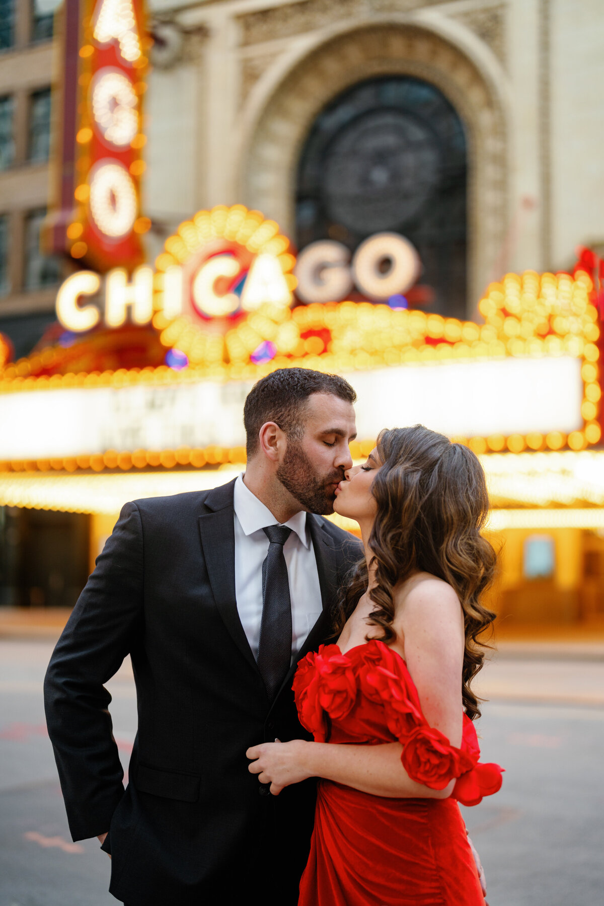 Aspen-Avenue-Chicago-Wedding-Photographer-Union-Station-Chicago-Theater-Engagement-Session-Timeless-Romantic-Red-Dress-Editorial-Stemming-From-Love-Bry-Jean-Artistry-The-Bridal-Collective-True-to-color-Luxury-FAV-125