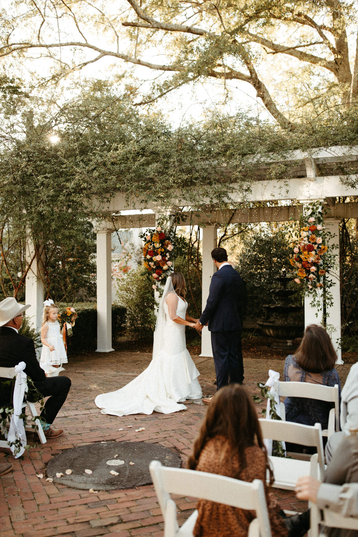 aberdeen-mississippi-tupelo-ms-the-magnolias-antebellum-home-wedding-venue-garden-ceremony5