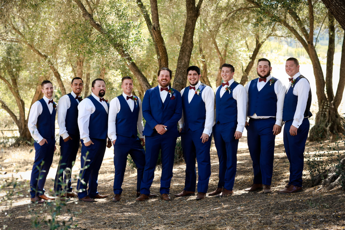 wedding_photography_bride_groom_Paso_robles_vintage_ranch_ca_by_tommy_of_cassia_karin_photography-101