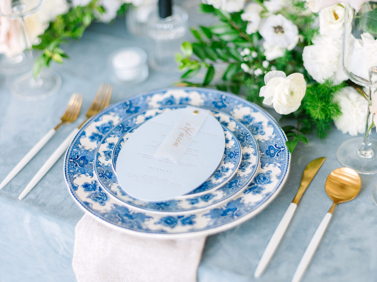 dusty-blue-wedding-tablescape-reception-kassieanaphotography.com