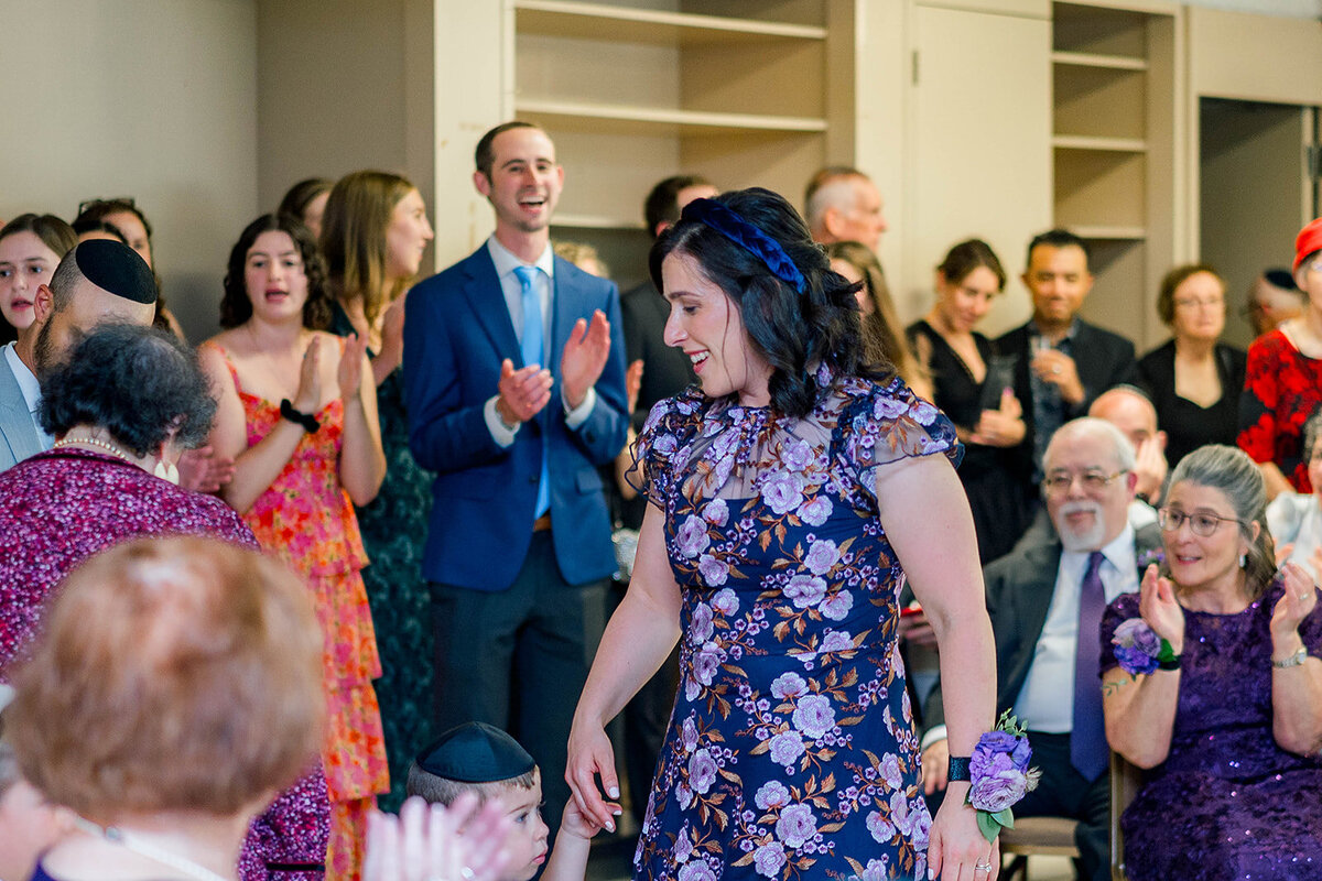 Eliana-Melmed-Photography-Chicago-LosAngeles-Jewish-WeddingPhotography-ElianaSklar-Tisch-00036