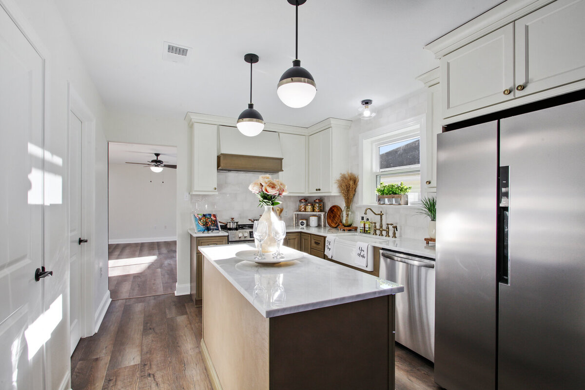 010_1600x1067_mls_1600x1067