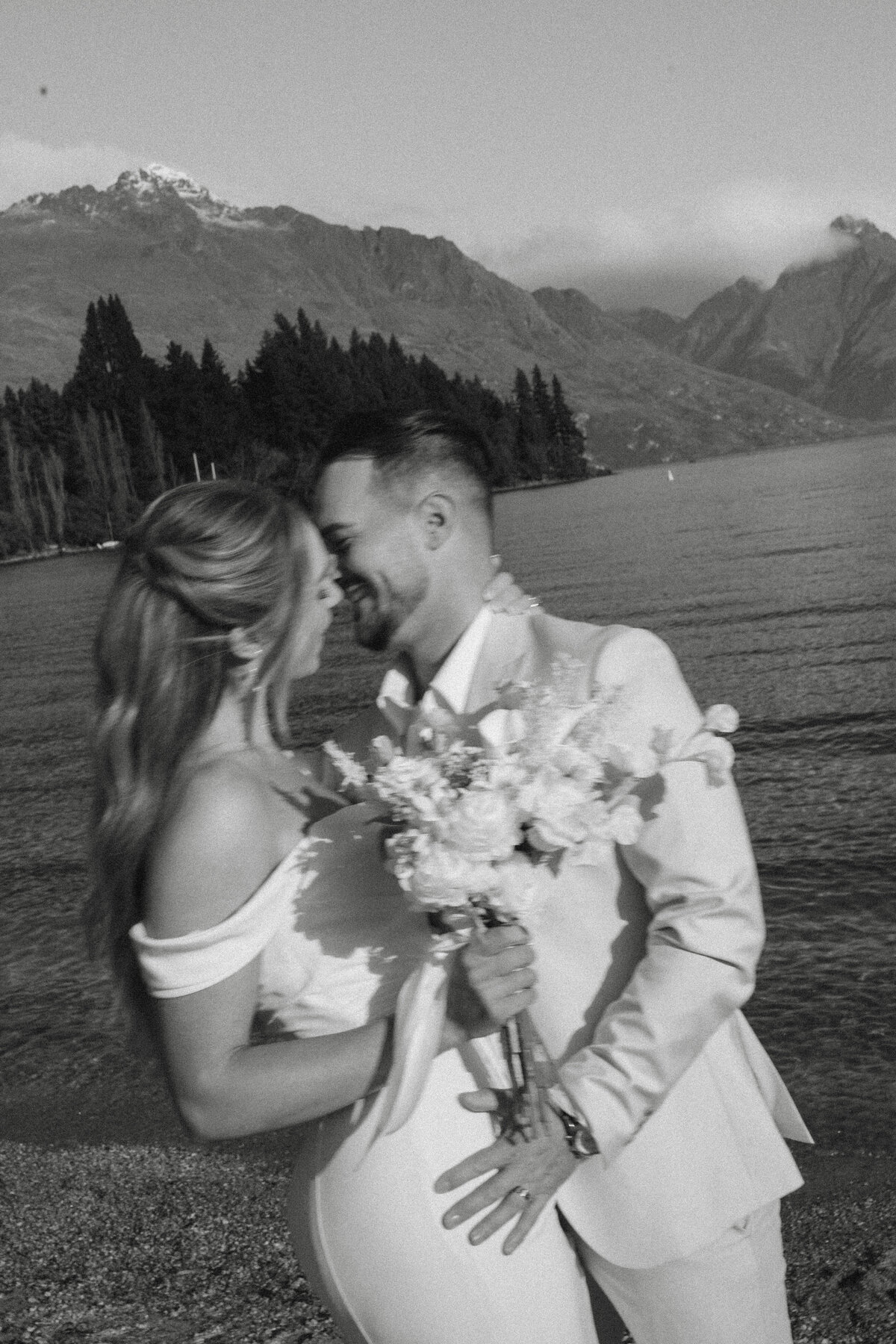 Melissa Clark Photography - Queenstown Wedding Photographer - Eunice & Robbie - Queenstown wedding shoot-40