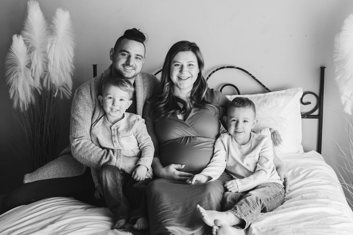 Minnesota-Alyssa Ashley Photography-maternity session-1