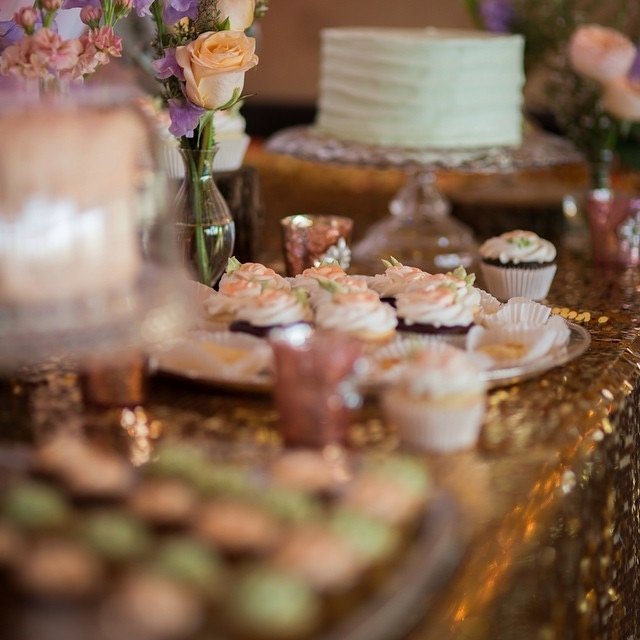 Woodcrest Country Club Ch erry Hill, NJ dessert reception photo by Lurey Photography