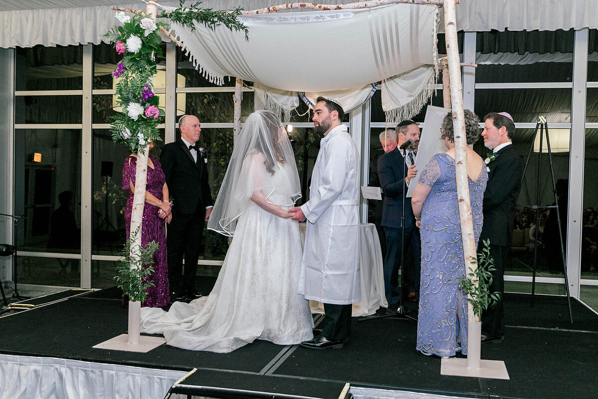 Eliana-Melmed-Photography-Chicago-LosAngeles-Jewish-WeddingPhotography-Chuppah-00192