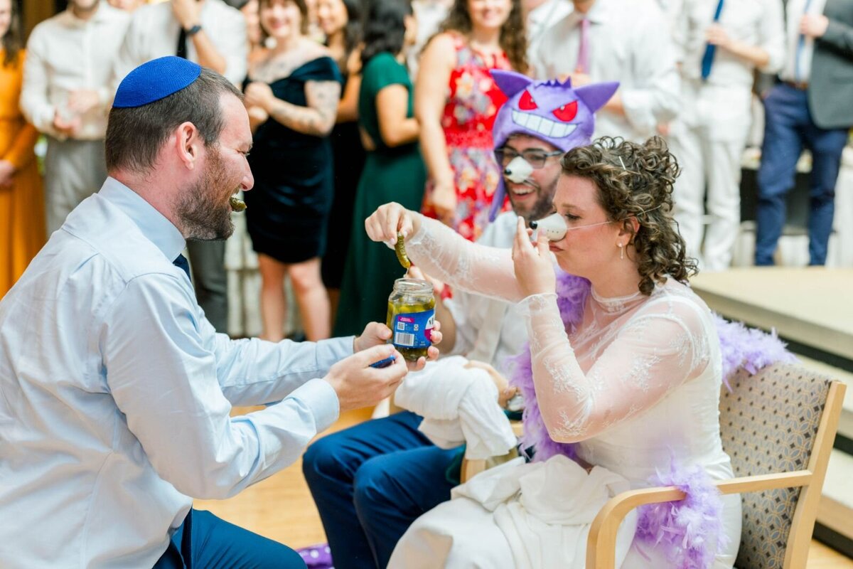 Eliana-Melmed-Photography-Chicago-LosAngeles-Jewish-WeddingPhotography-ShulaNoah-Shtick-00063