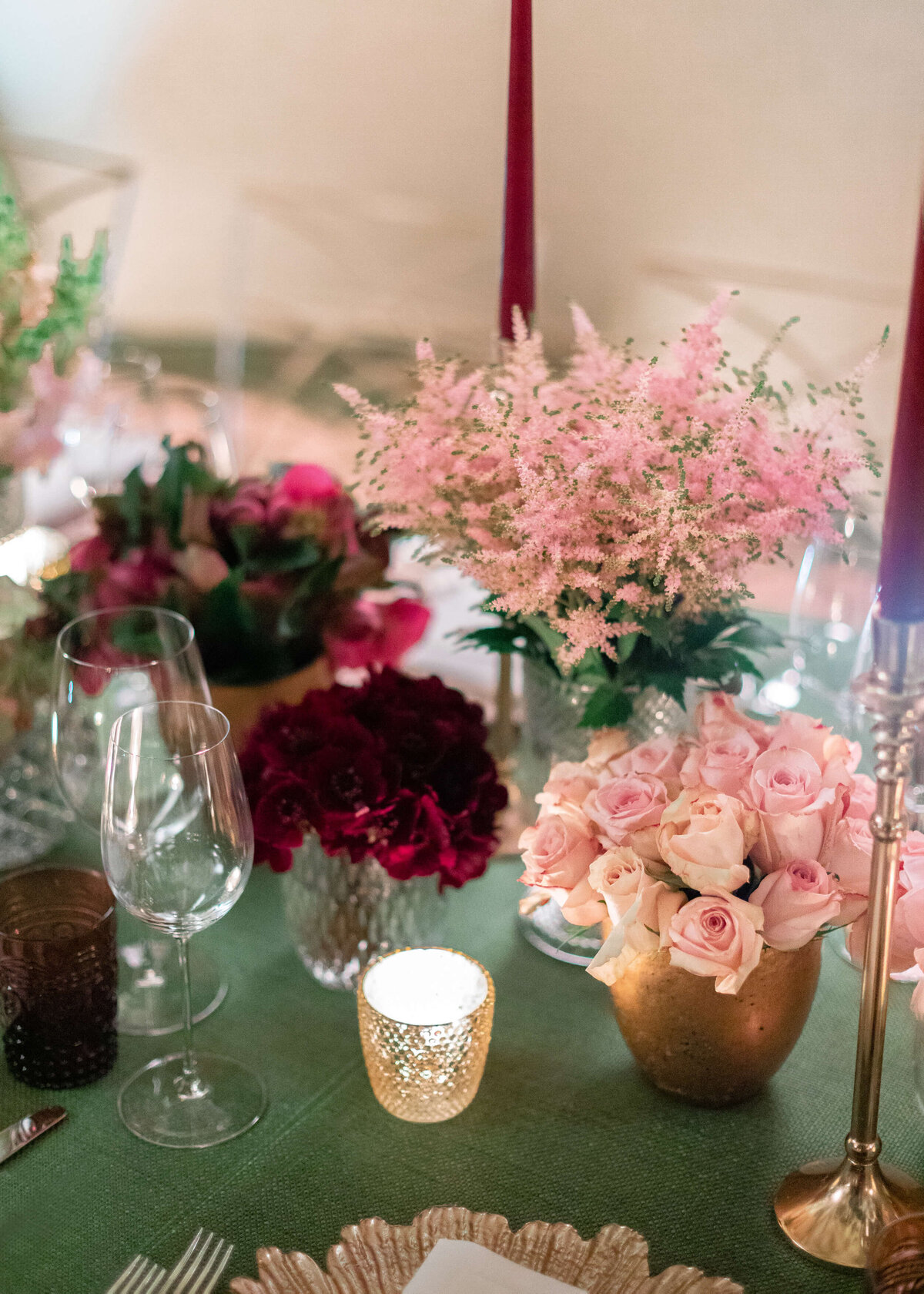chloe-winstanley-events-gsp-table-wildabout-flower