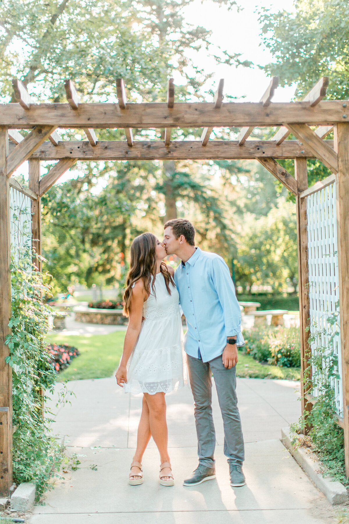 Engagement Pictures || © Emily Mitton Photography-24