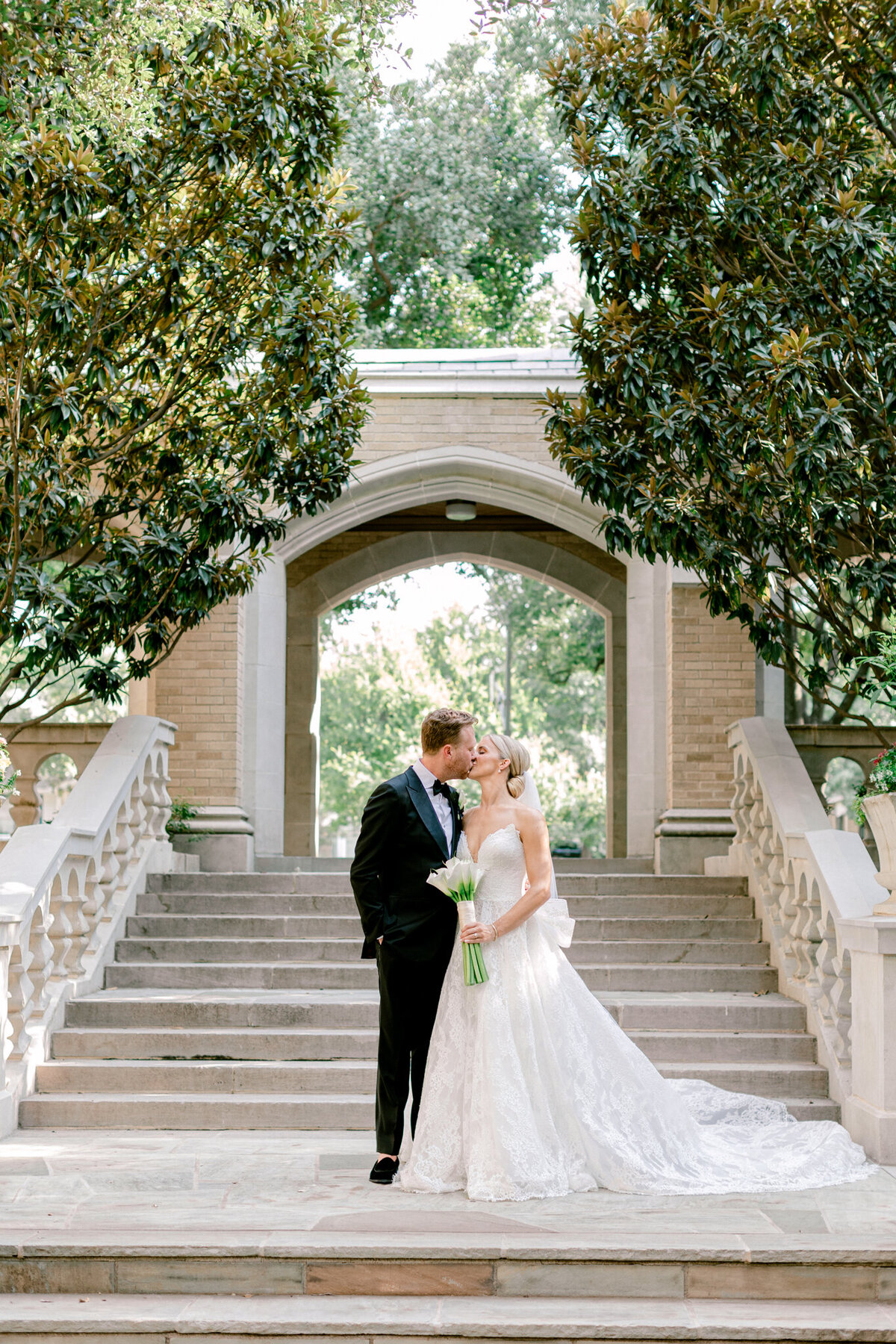 Katelyn & Kyle's Wedding at the Adolphus Hotel | Dallas Wedding Photographer | Sami Kathryn Photography-223