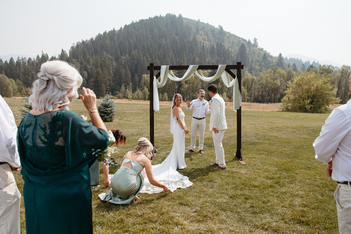 wyoming-elopement-photographer (26)