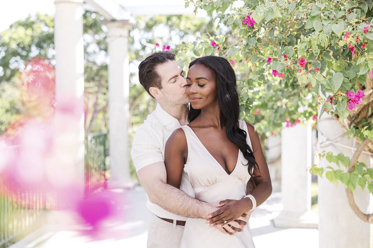 Selby-Gardens-Engagement-Photographer