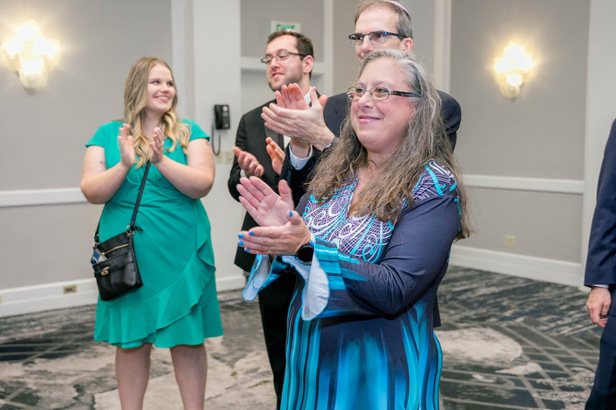 Eliana-Melmed-Photography-Chicago-LosAngeles-Jewish-WeddingPhotography-Ketubah-00120