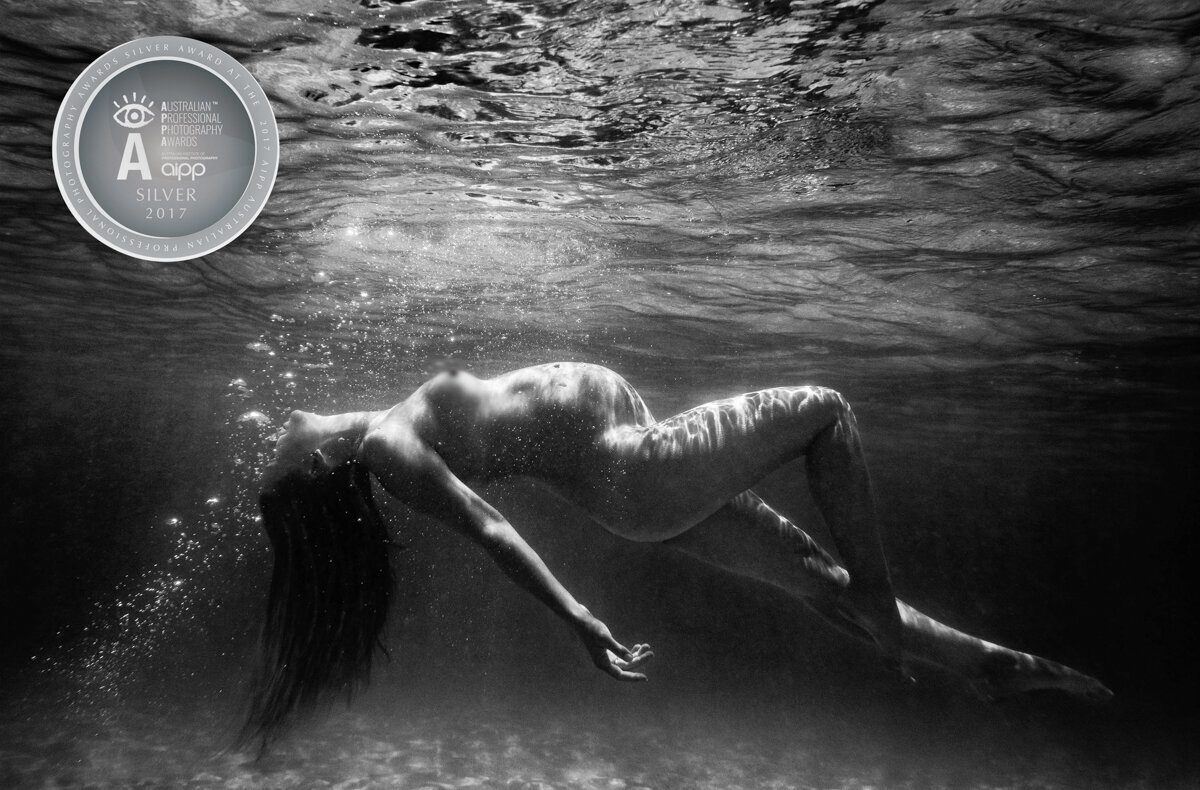 jasmine skye - underwater maternity photography award