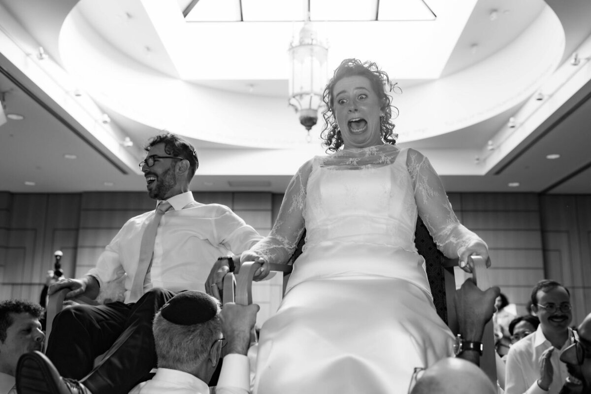 Eliana-Melmed-Photography-Chicago-LosAngeles-Jewish-WeddingPhotography-ShulaNoah-SneakPeek-00124