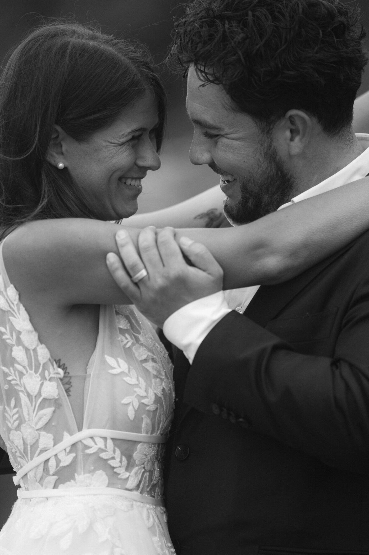 the_chaffins_international_destination_wedding_elopement_photographers_sammie_chaffin_micah_editorial_adventure_photos_travel_olympic_national_park_37