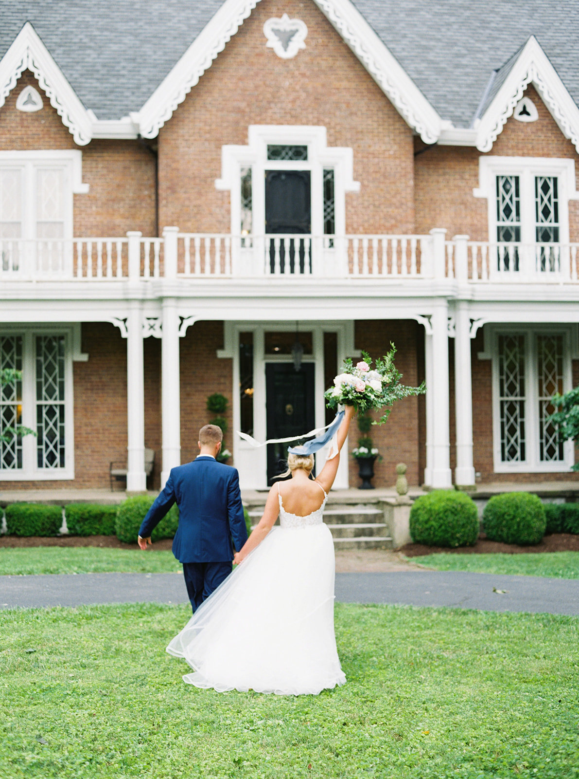 Warrenwood Manor - Kentucky Wedding Venue - Photo by Lyndsey Boyd00029