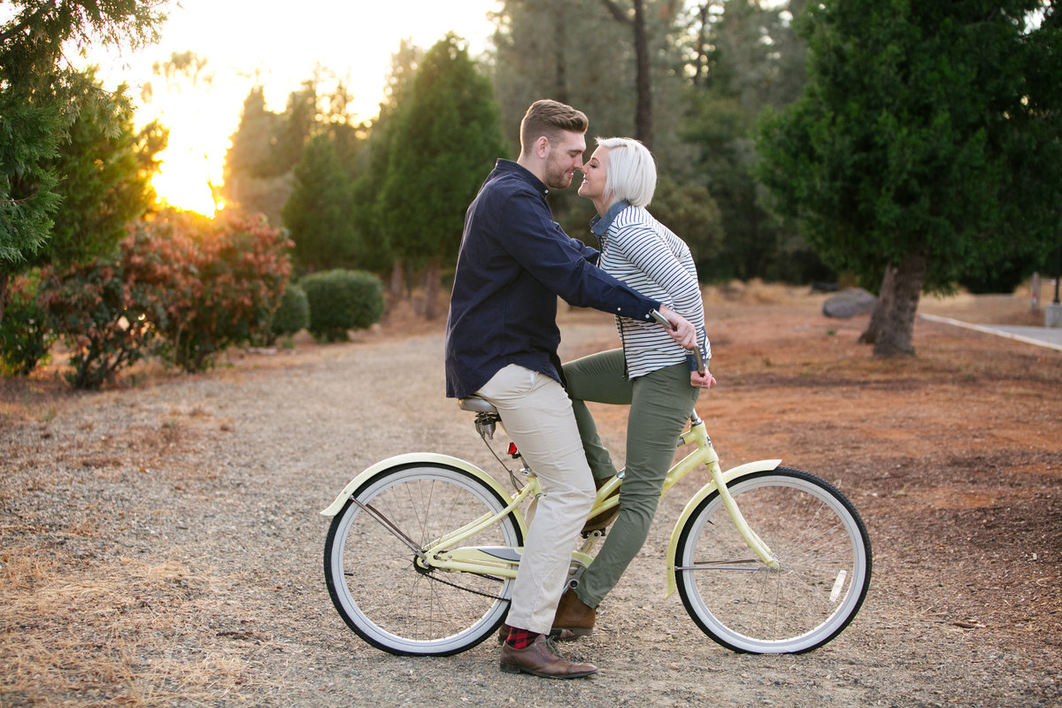 Grass Valley Engagement Session Photo