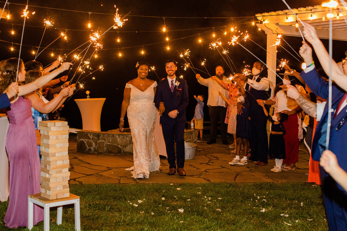 elegant-outdoor-wedding-at-the-pond-asheville-north-carolina-21