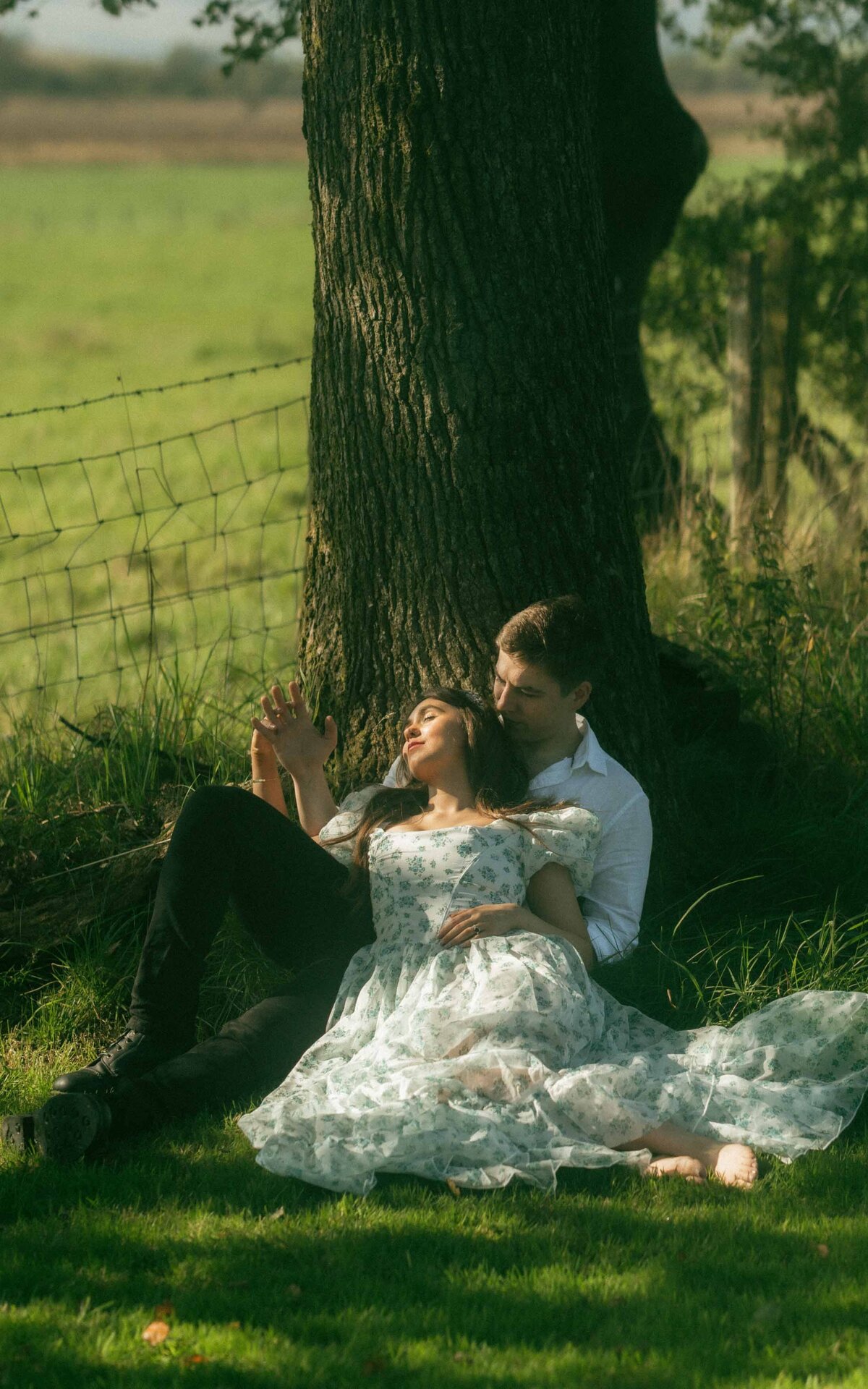 CouplePhotoshoot-TheSwiechs-TheBearCabinScotland-19