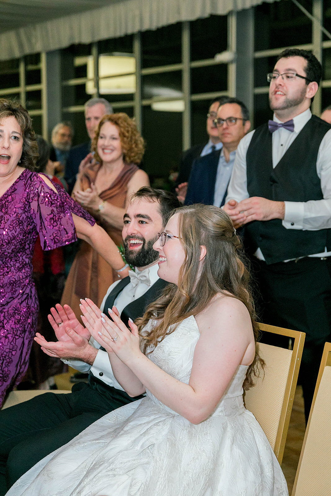 Eliana-Melmed-Photography-Chicago-LosAngeles-Jewish-WeddingPhotography-SimchaDancing-00118