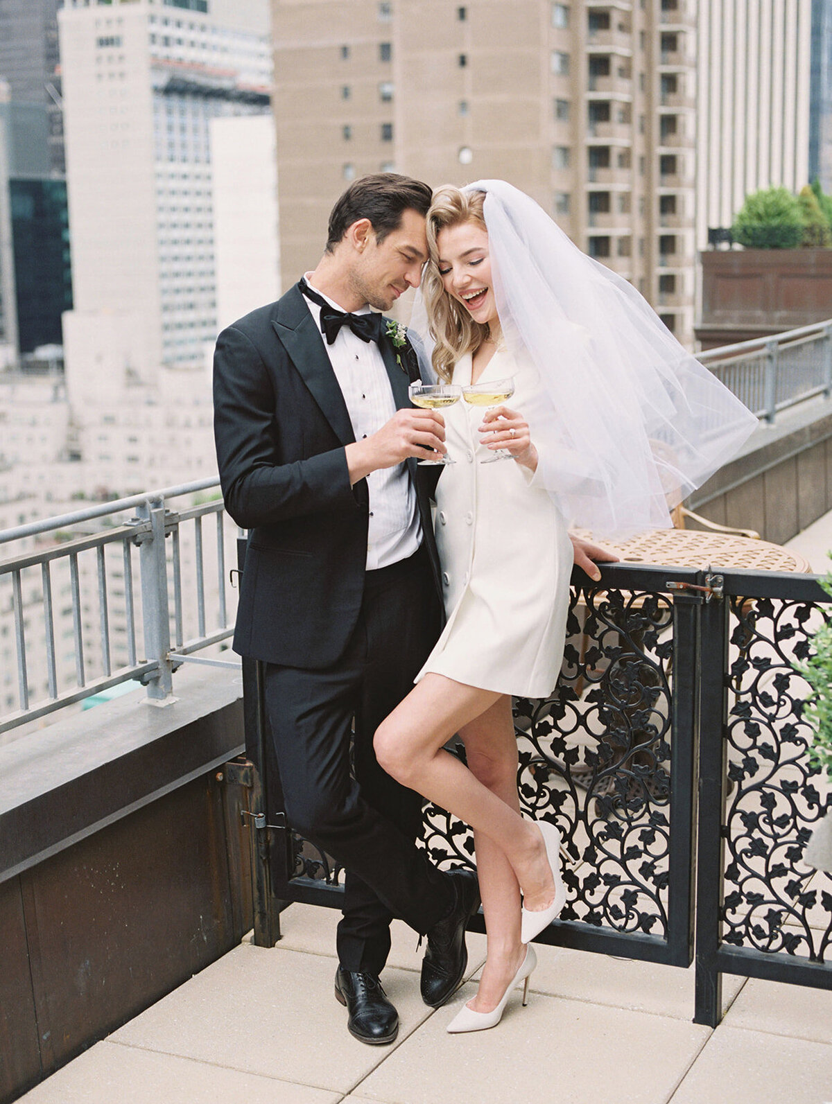 The Plaza Hotel - New York City - Elopement Wedding - Stephanie Michelle Photography - _stephaniemichellephotog - 37-R1-E014