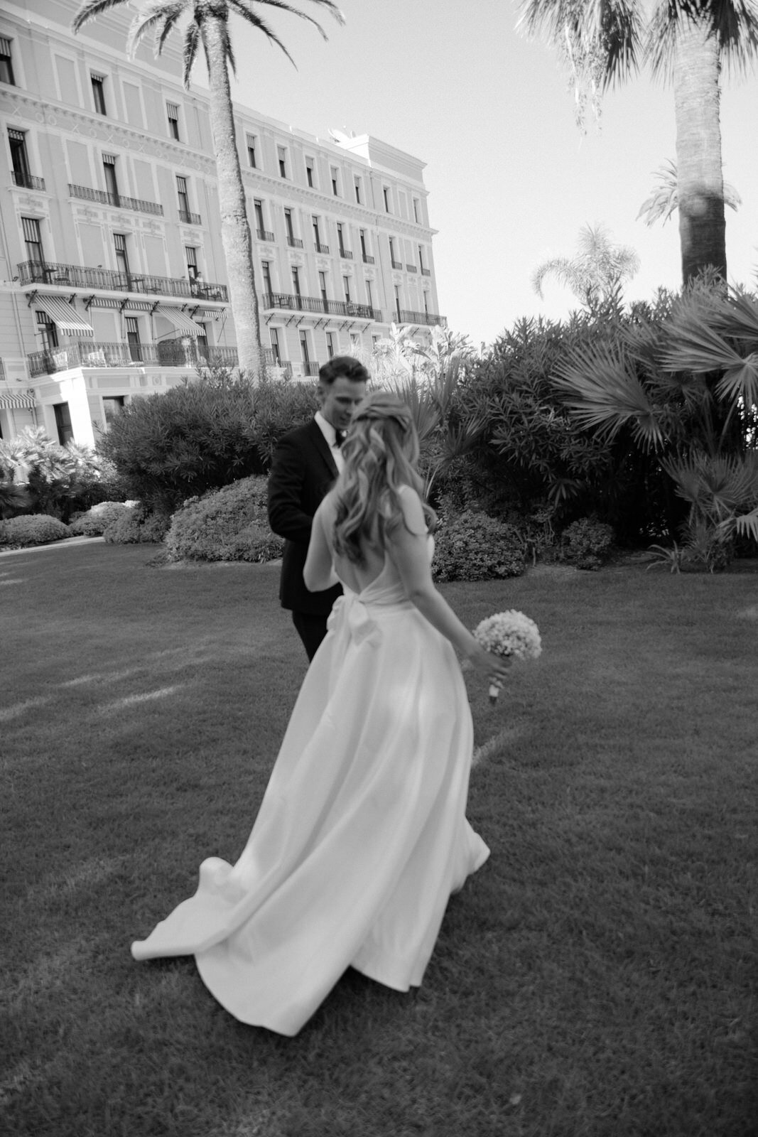 Flora_And_Grace_French_Riviera_Editorial_Wedding_Photographer (254 von 686)