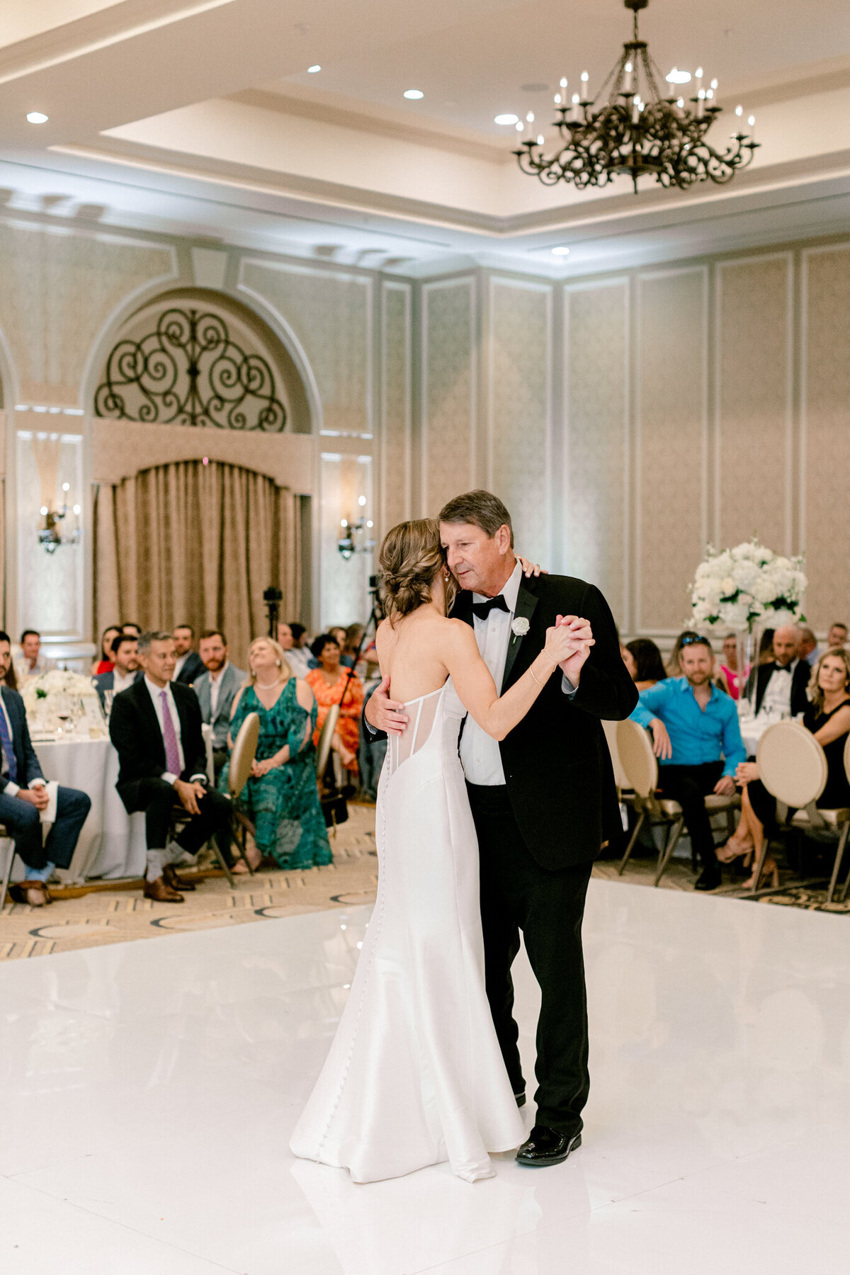 Virginia & Michael's Wedding at the Adolphus Hotel | Dallas Wedding Photographer | Sami Kathryn Photography-211
