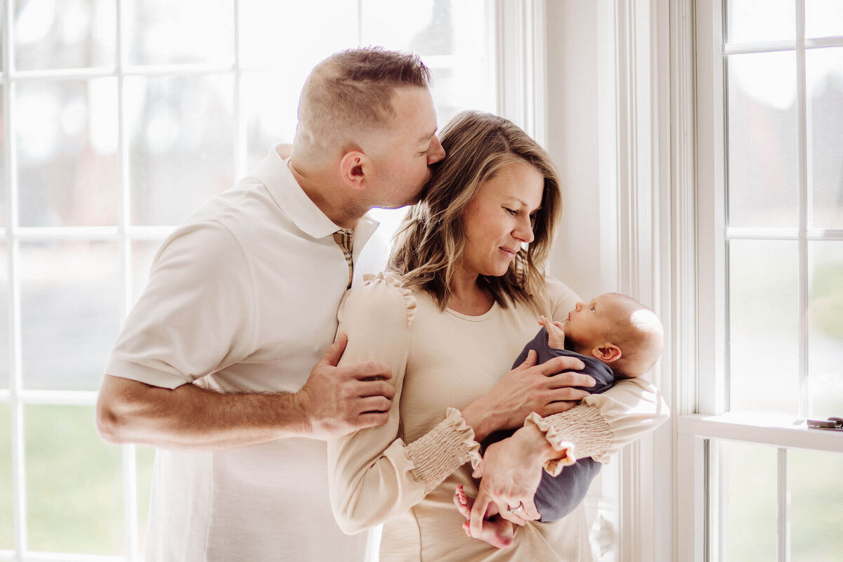 Harrisonburg-Newborn-Photographer-2-344