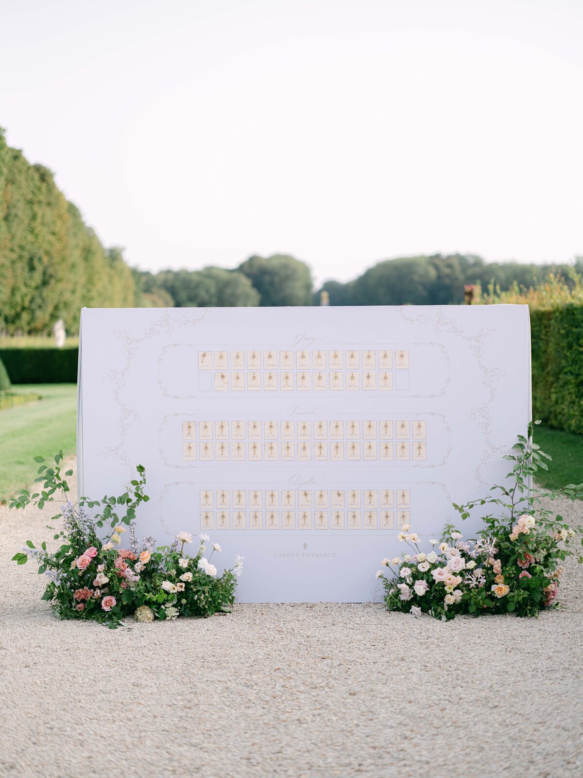 Chateau-Vaux-le-vicomte-wedding-florist-FLORAISON34