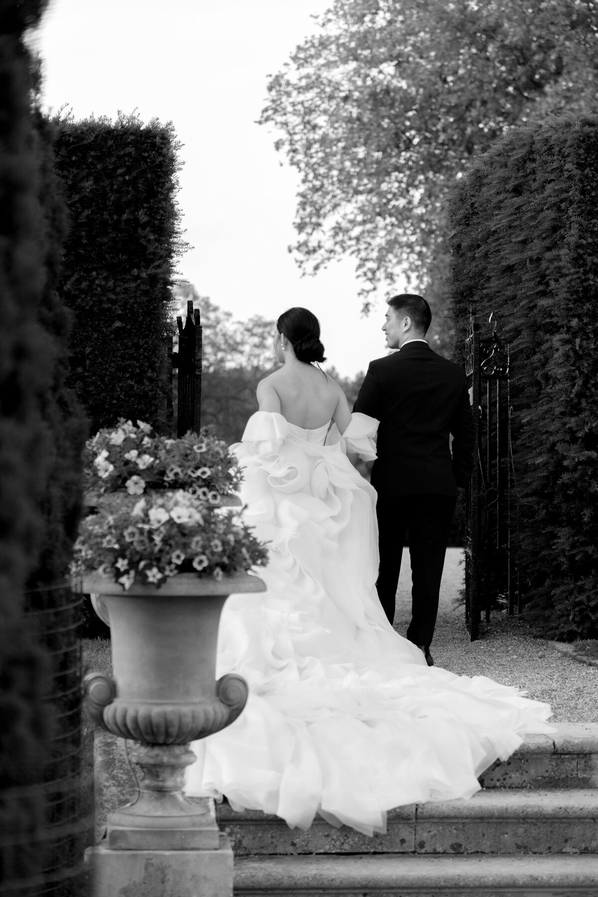 Hedsor-House-Editorial-Wedding-Photographer-Colette-Aurelia-89