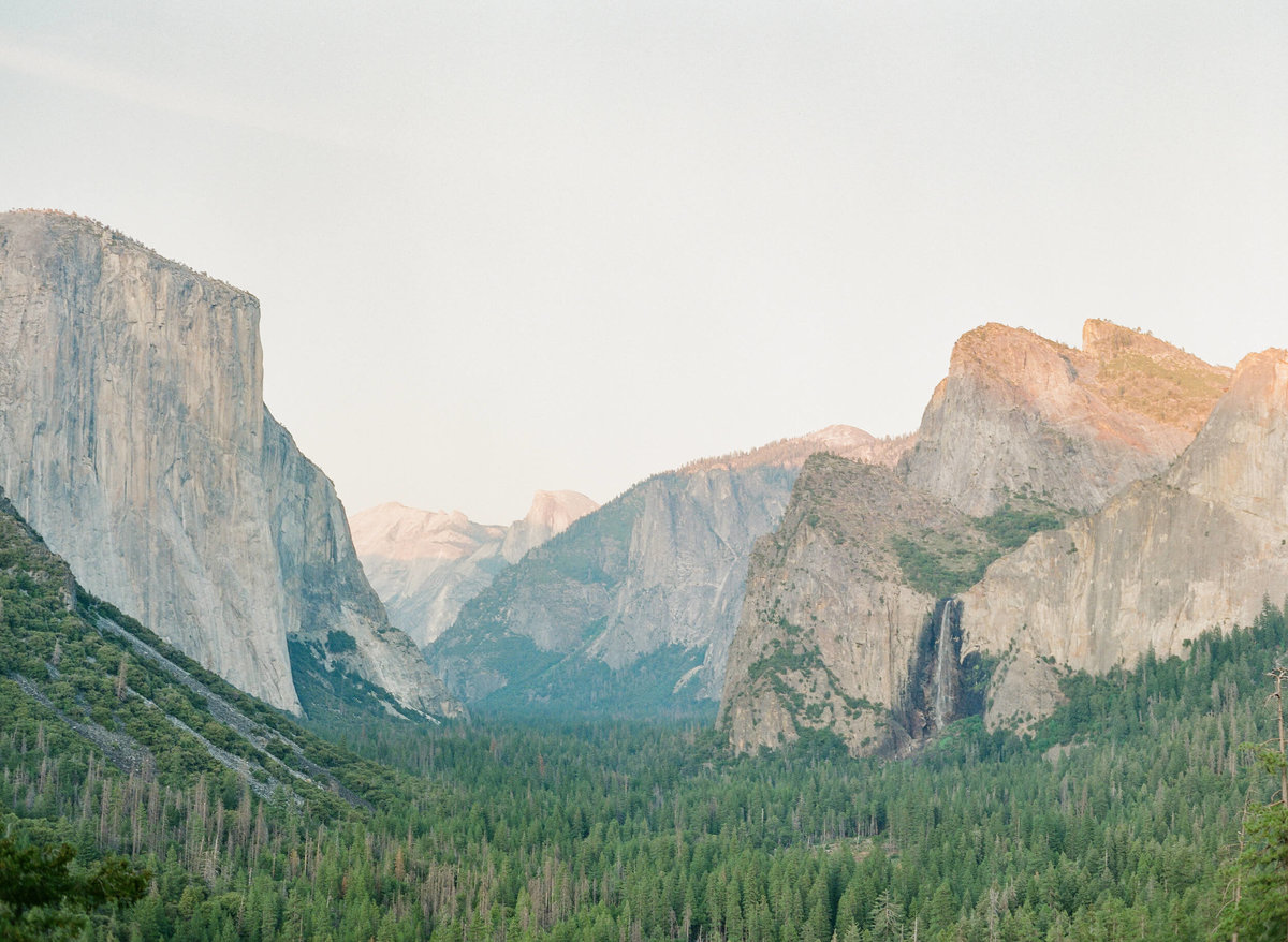 5-KTMerry-destination-engagement-Yosemite-landscape