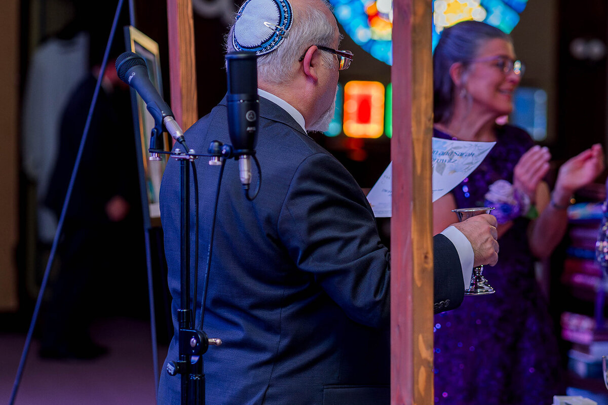 Eliana-Melmed-Photography-Chicago-LosAngeles-Jewish-WeddingPhotography-ElianaSklar-Chuppah-00165