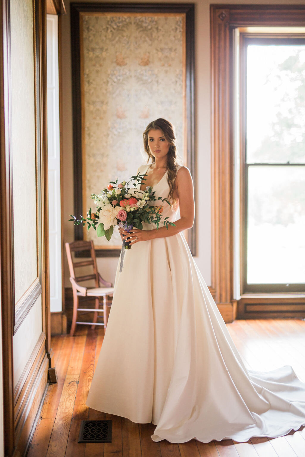 Lynwood Estate - Luxury Kentucky Wedding Venue - Fine Art Bride 00015