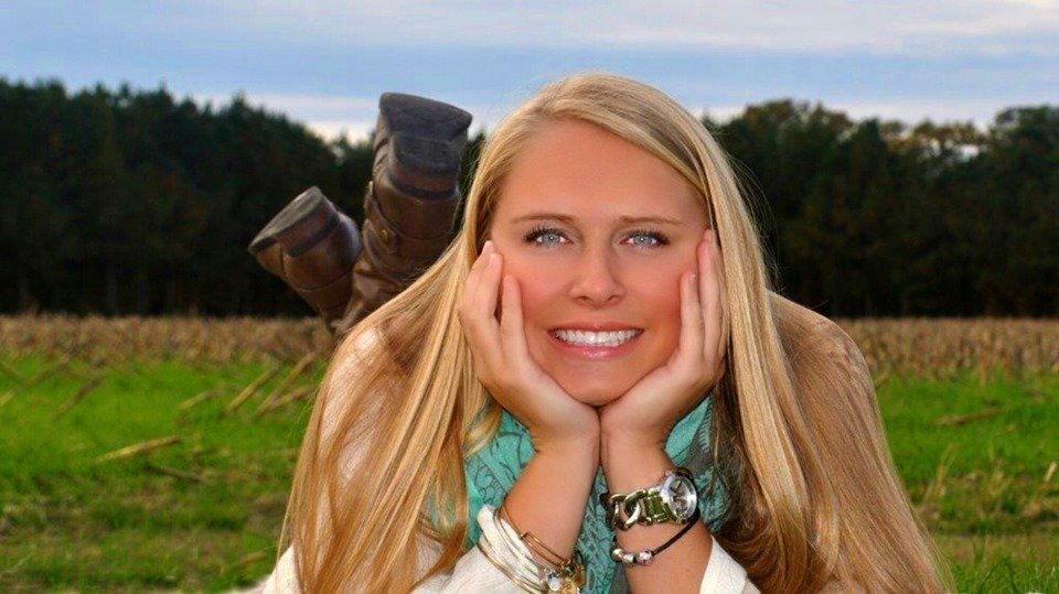 Senior Portrait 8