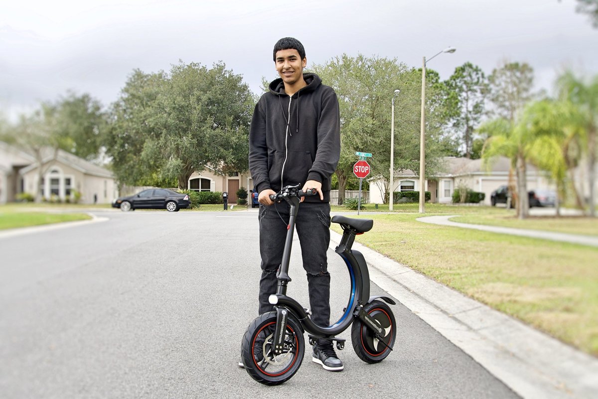 High school Student with his Go-Bike Q1