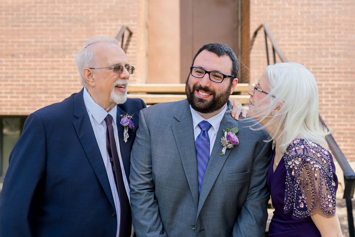 Eliana-Melmed-Photography-Chicago-LosAngeles-Jewish-WeddingPhotography-ElianaSklar-SneakPeek-00079