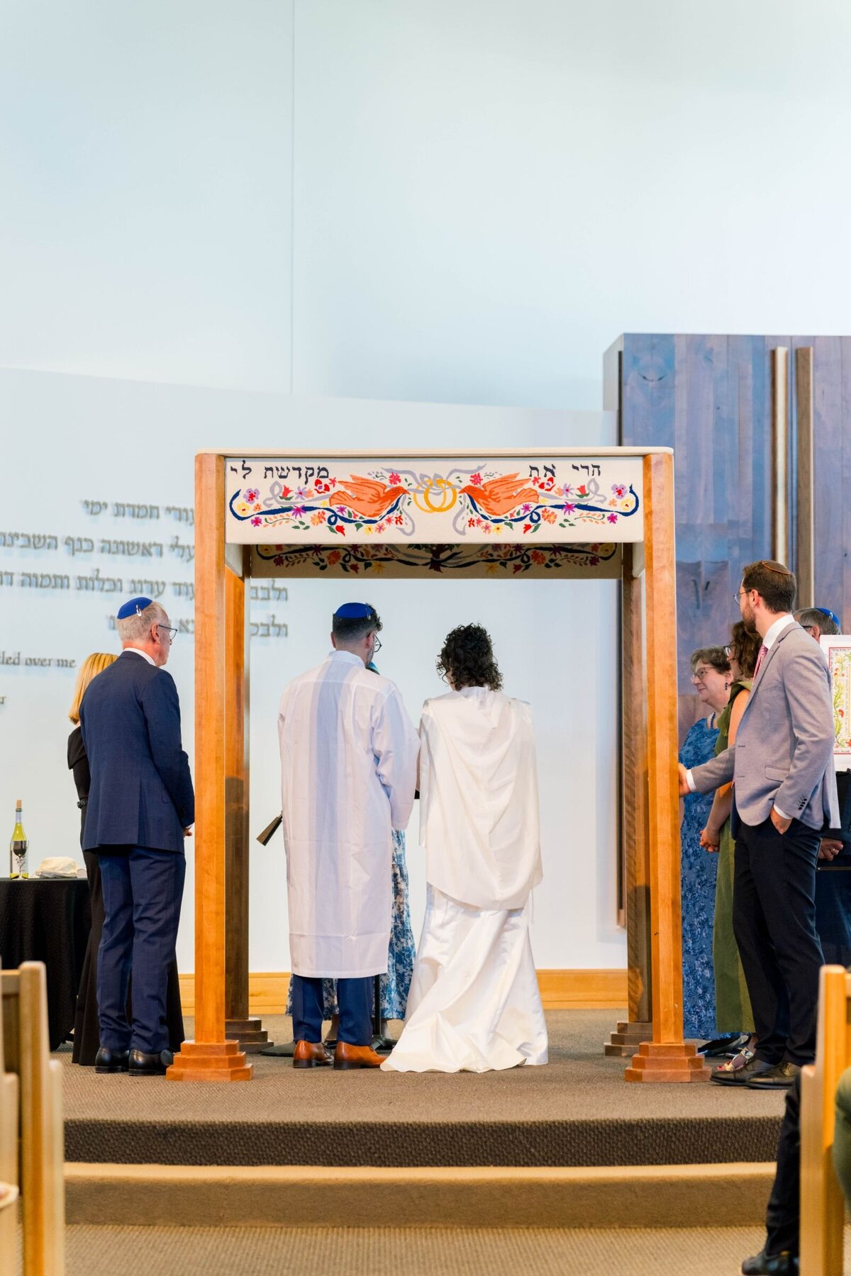 Eliana-Melmed-Photography-Chicago-LosAngeles-Jewish-WeddingPhotography-ShulaNoah-Chuppah-00182
