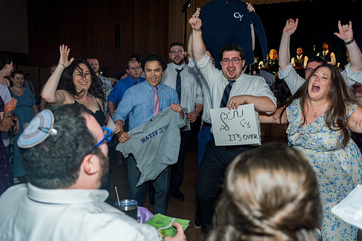 Eliana-Melmed-Photography-Chicago-LosAngeles-Jewish-WeddingPhotography-ElianaSklar-Shtick-00003