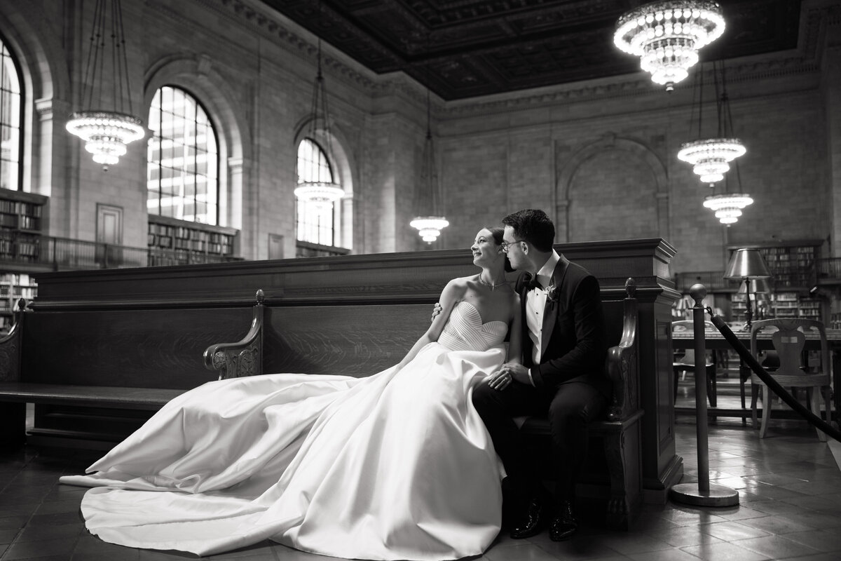 Wedding couple portrait in the NYC public library